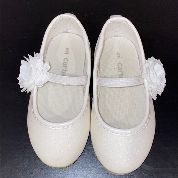 Brand new glittery white shoes - Picture 1 of 4